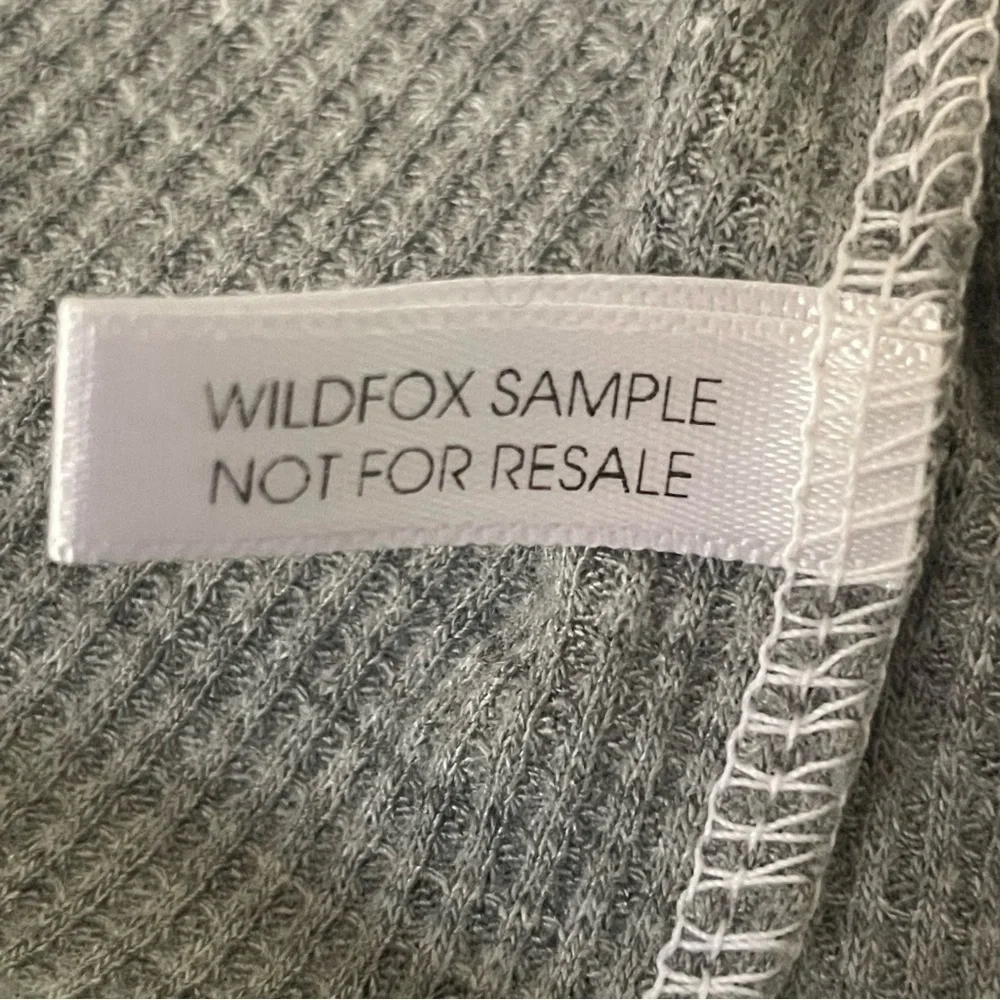 Wildfox Gray This Is My Slutty Costume Termal Tunic Long Sleeve Oversized Small - Picture 8 of 8